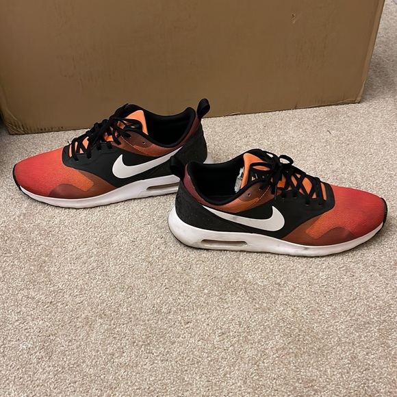 Nike Runner - Picture 3 of 8